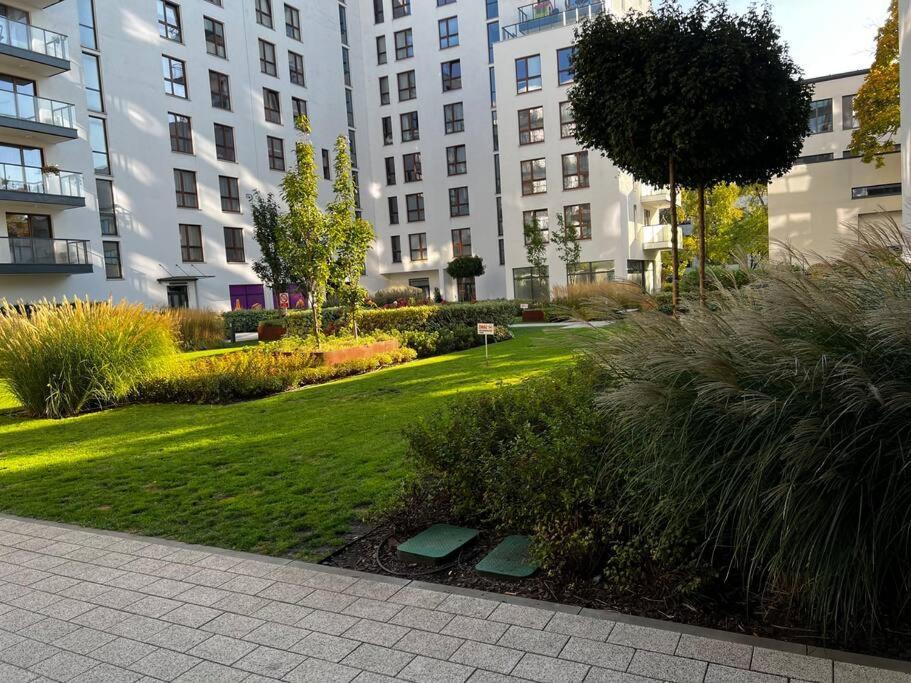 Premium Studio Chopin Airport Варшава Экстерьер фото